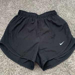 Black Nike shorts size XS